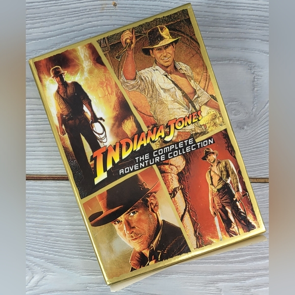 Indiana Jones 4 DVD Set - - Picture 1 of 13